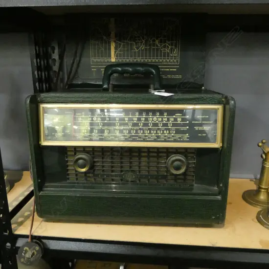 HALLICRAFTERS VINTAGE RADIO H270 L380MM