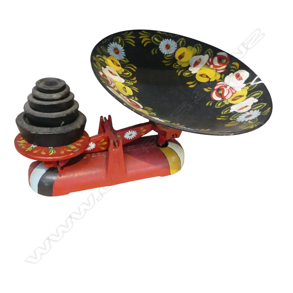 OLD TOLE WARE PAINTED METAL BALANCE SCALES Image 1++