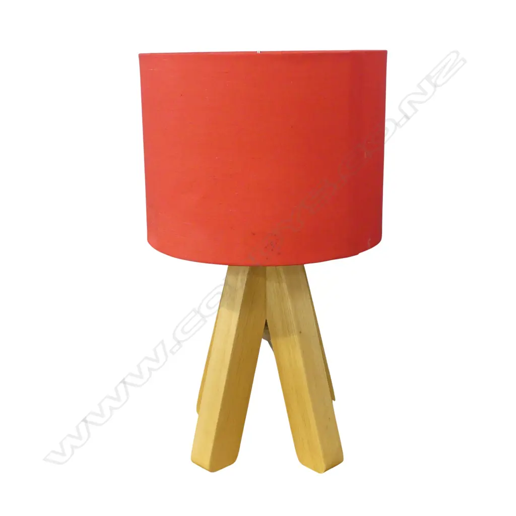 MODERN TABLE LAMP WITH RED SHADE 39CM Image 1++
