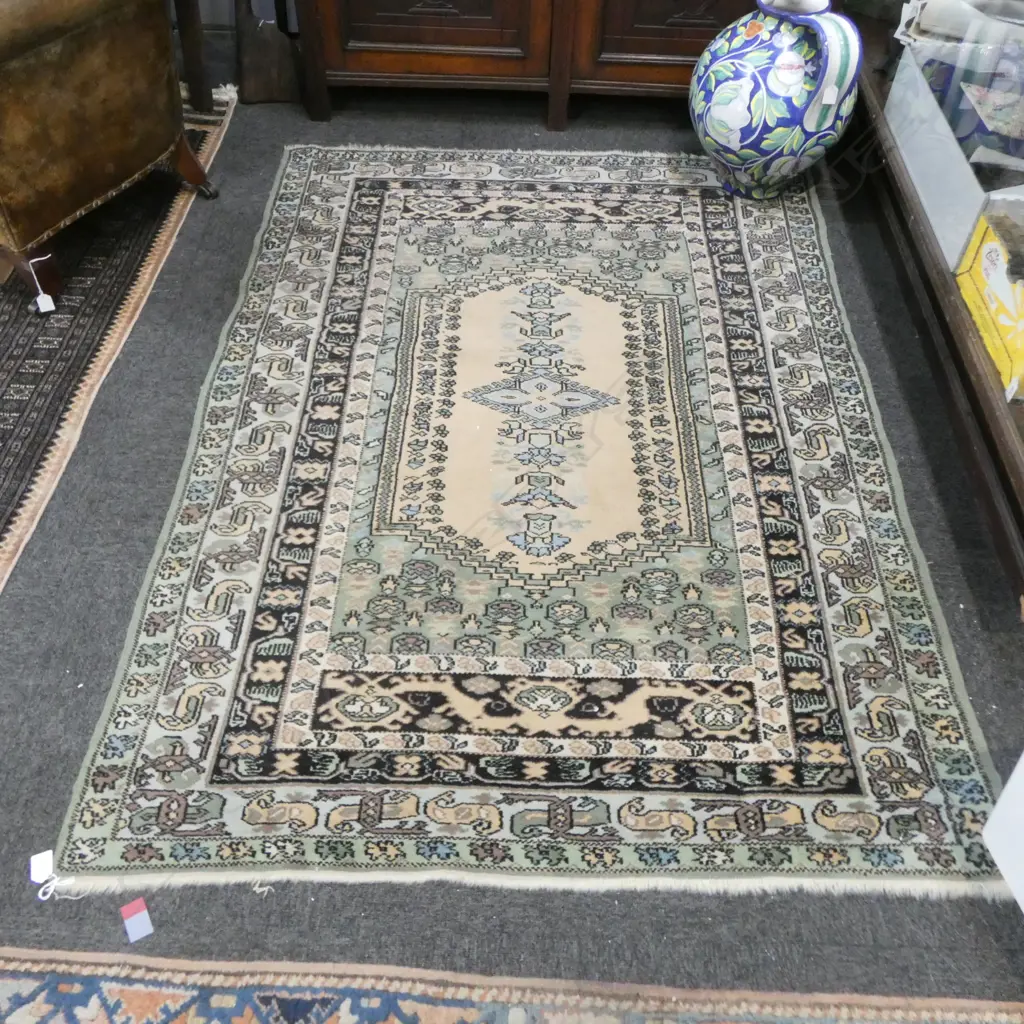 HAND KNOTTED PERSIAN RUG L1680 W1140MM Image 1++