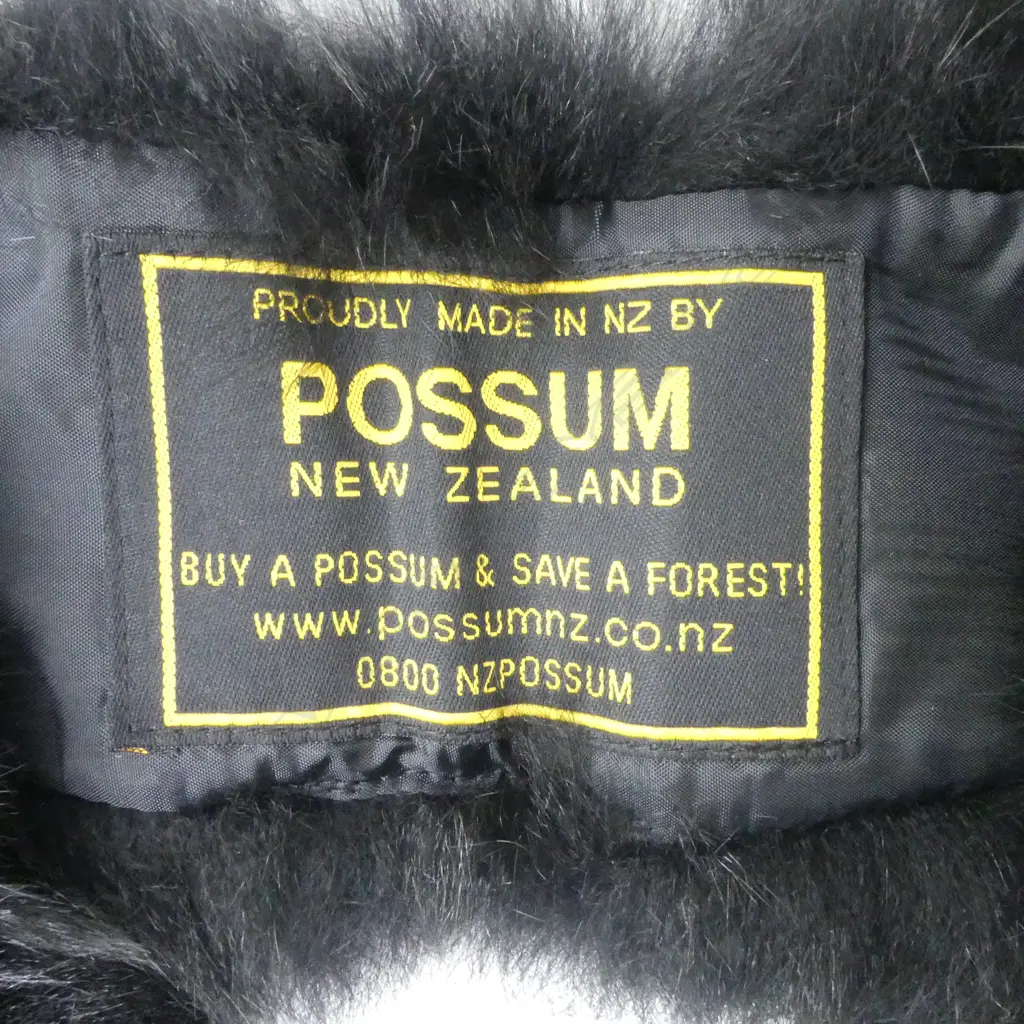 POSSEM FUR SCARF L1300MM MUFF L270 CORRAL & GLOVES Image 1++