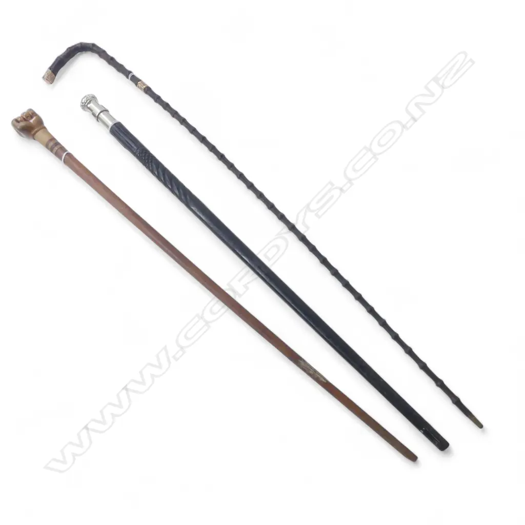 3 VINTAGE WALKINGSTICKS Image 1++