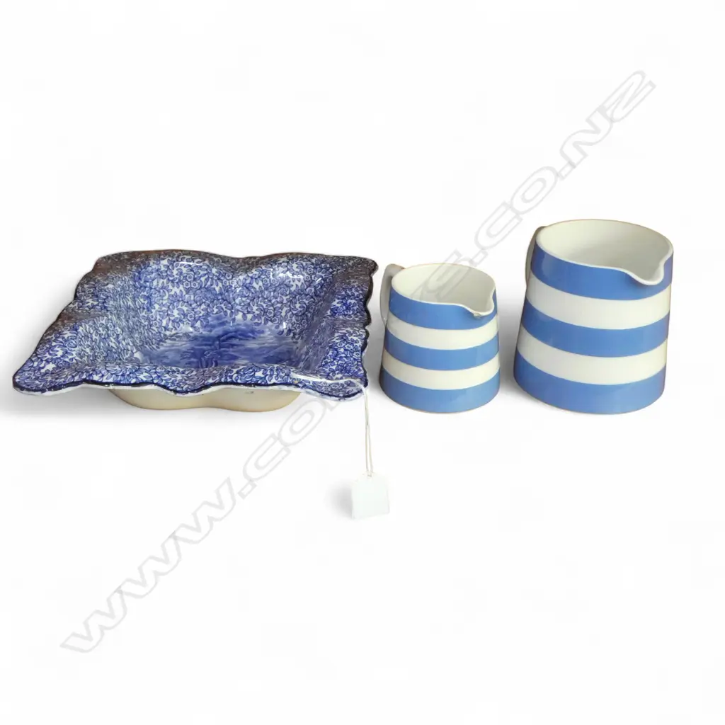 2 GREEN MARK CORNISHWARE CREAM JUGS 110& 80MM& B/W FENTON WARE BOWL DIA220MM Image 1++