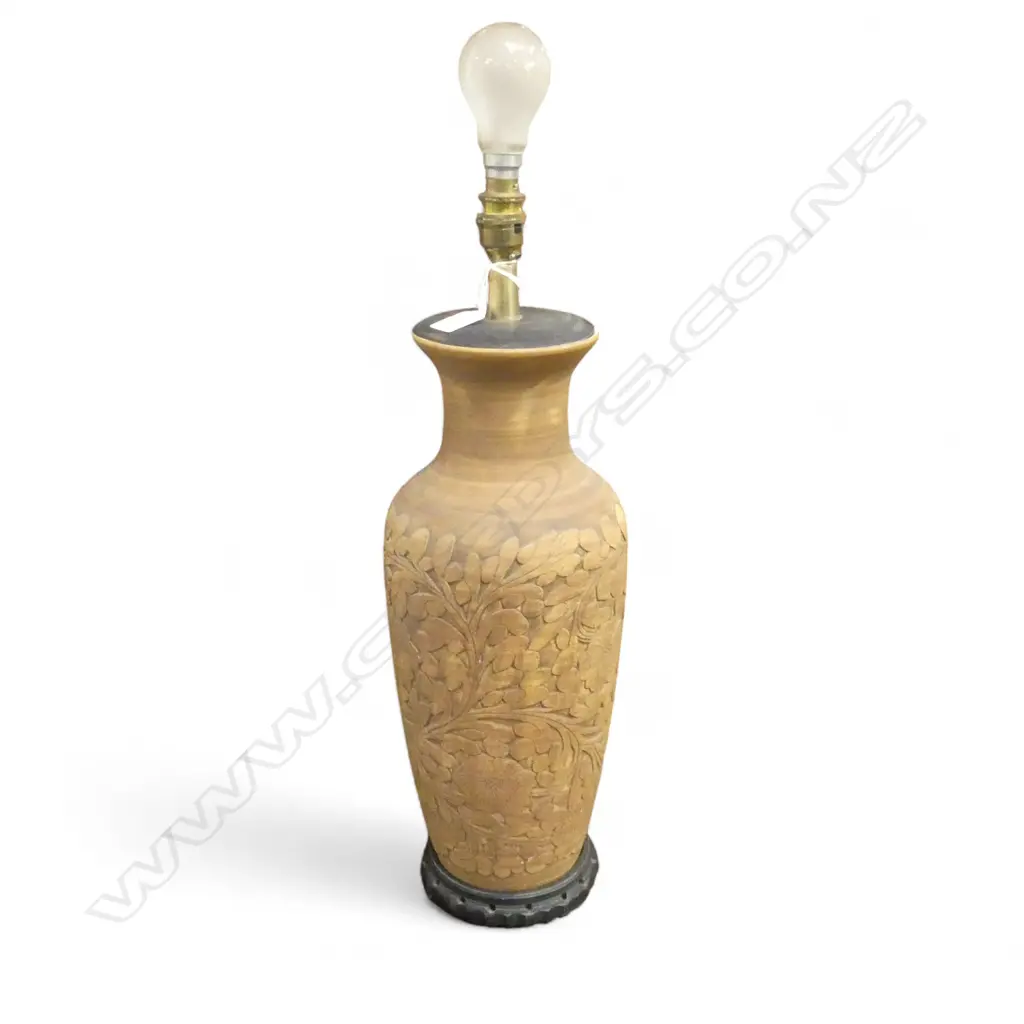 ORIENTAL TERRACOTTA TABLE LAMP ON WOOD BASE H580MM Image 1++