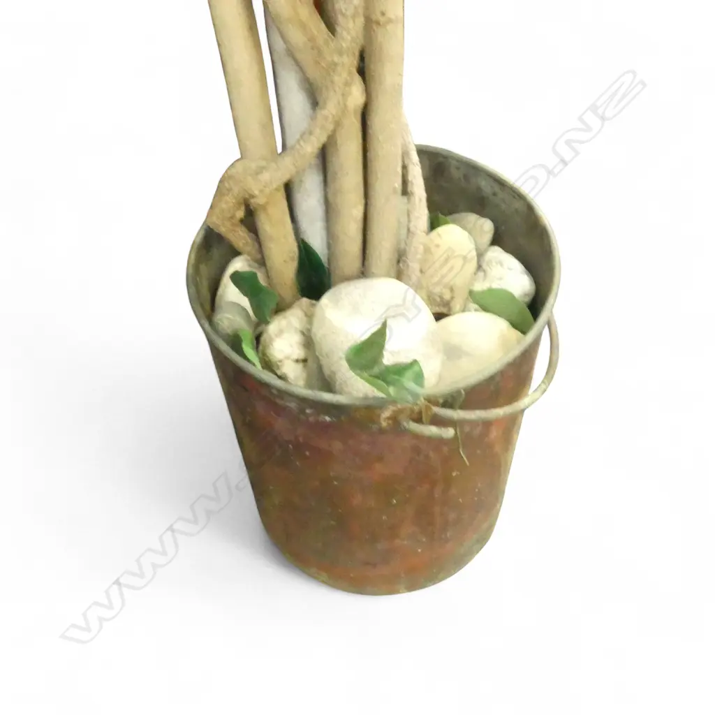 VINTAGE COPPER BUCKET H290MM WITH FAUX TREE H1750MM Image 1++