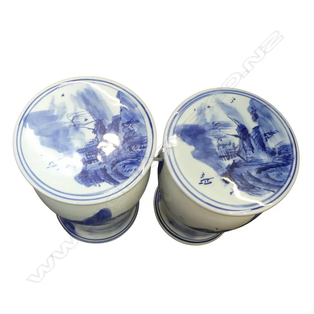 PR CHINESE B/W GARDEN STOOLS H.400mm Image 1++
