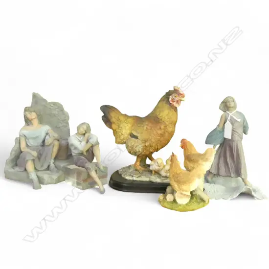 5 RESIN ORNAMENTS; 3 FIGURES, 2 CHICKEN GROUPS H.210mm