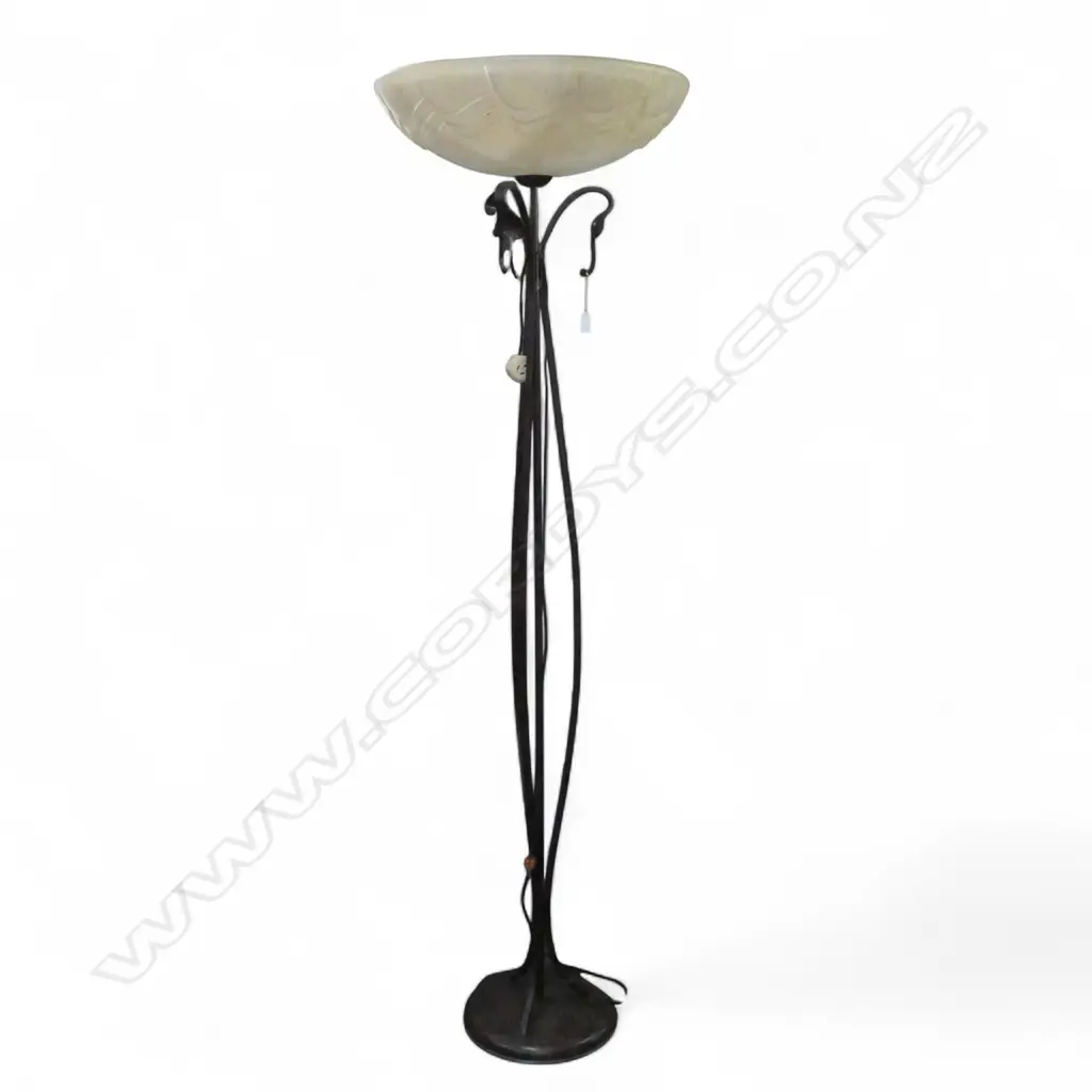 A COPPER ARTS & CRAFTS STYLE STANDARD LAMP 1800 mm (H) WIDE GLASS SHADE 540 (d) MM Image 1++