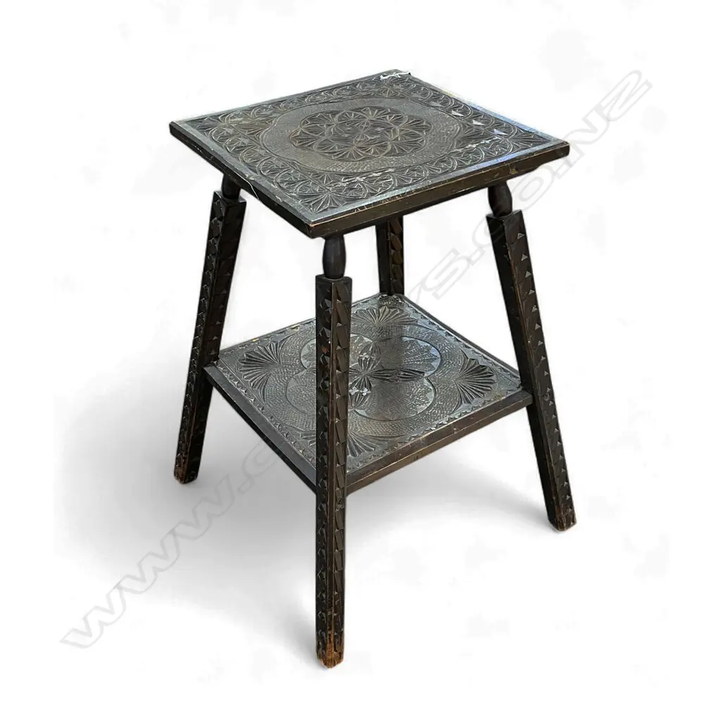 ANTIQUE KAURI COLONIAL CHIPART OCCASIONAL TABLE H660 L400MM Image 1++