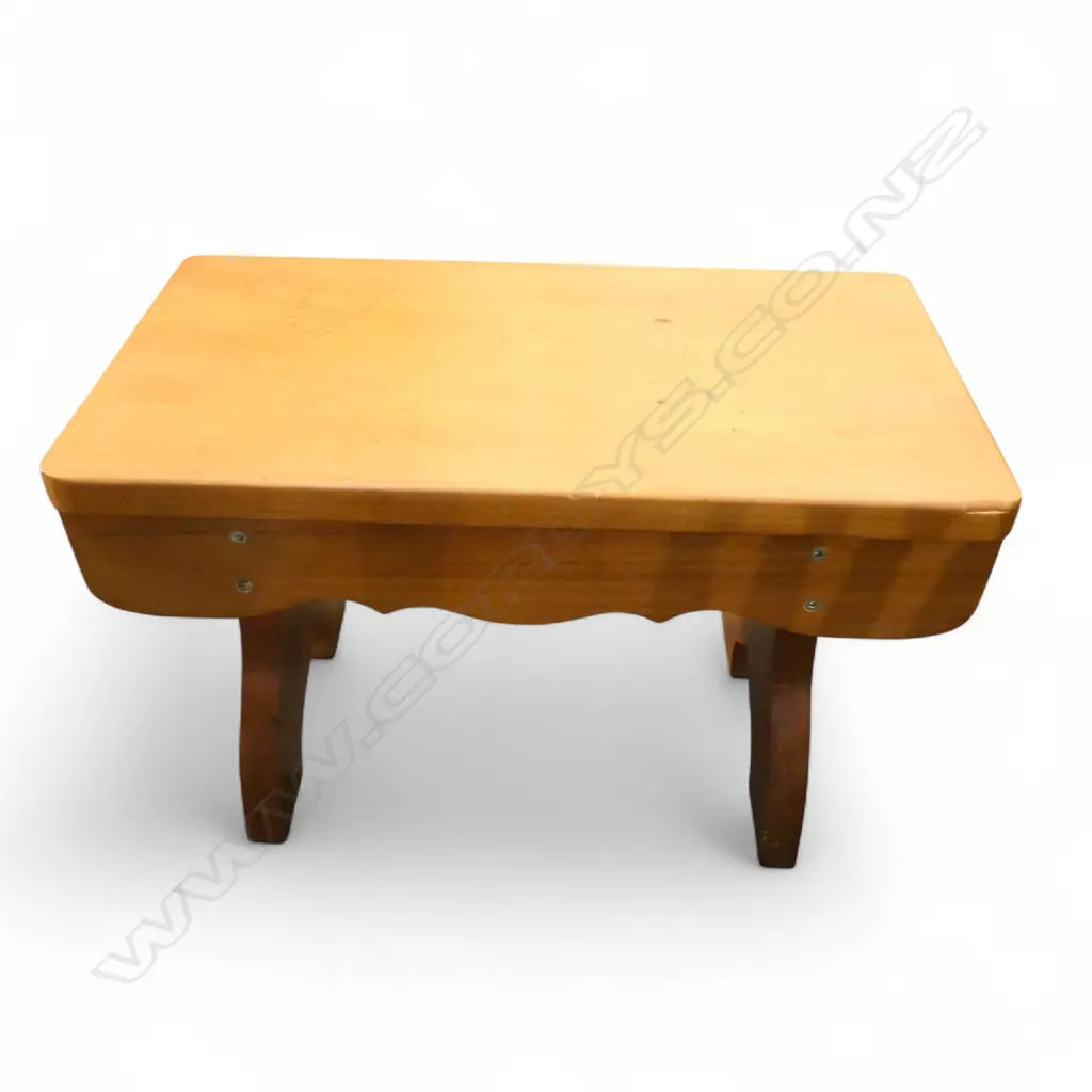 KAURI FOOTSTOOL H270 L410MM Image 1++