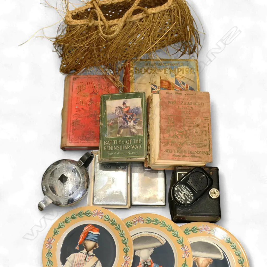 BOX INCL FLAX KETE, FRENCH PLATES, CAMERA, LIGHT METER, ETC. Image 1++