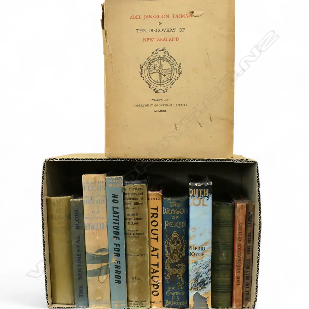ASST. EXPLORATION, N.Z. & ANTARTIC BOOKS Image 1++