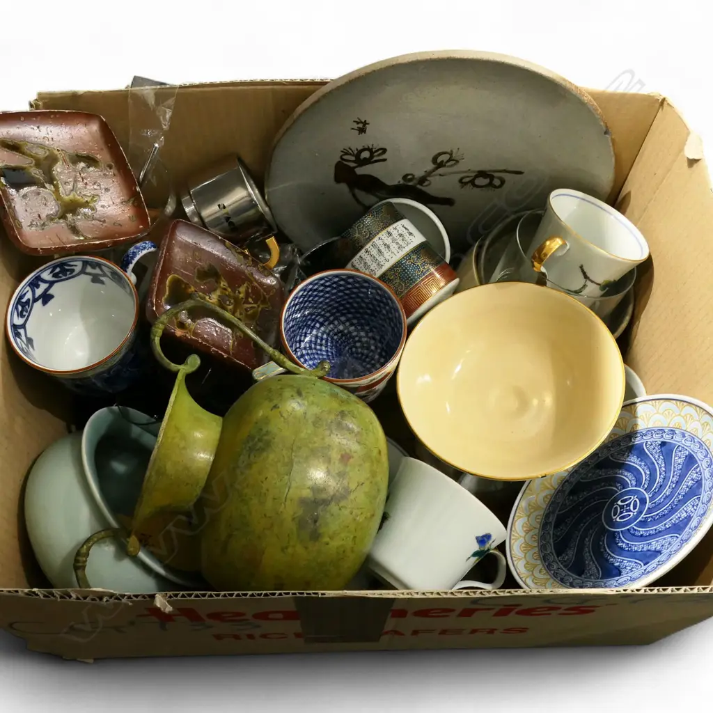 ASST. ORIENTAL CERAMICS Image 1++
