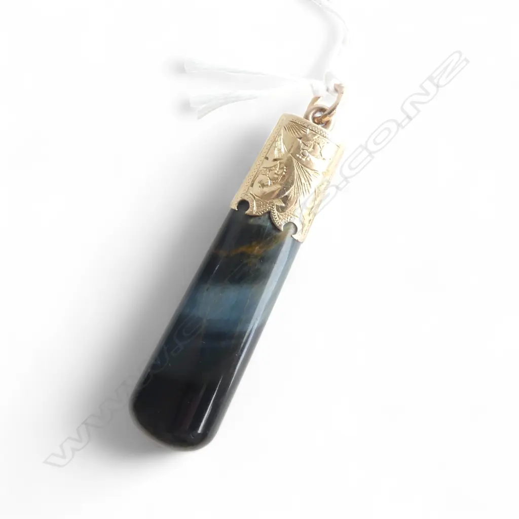 18ct GOLD MOUNTED TIGERS EYE PENDANT 15.15gms L.56mm Image 1++