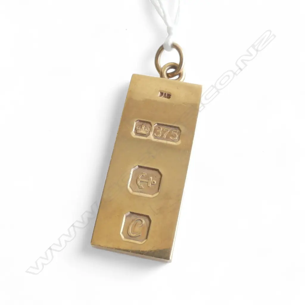 9CT GOLD PENDANT B'HAM 1977, 29.89gms  Image 1++
