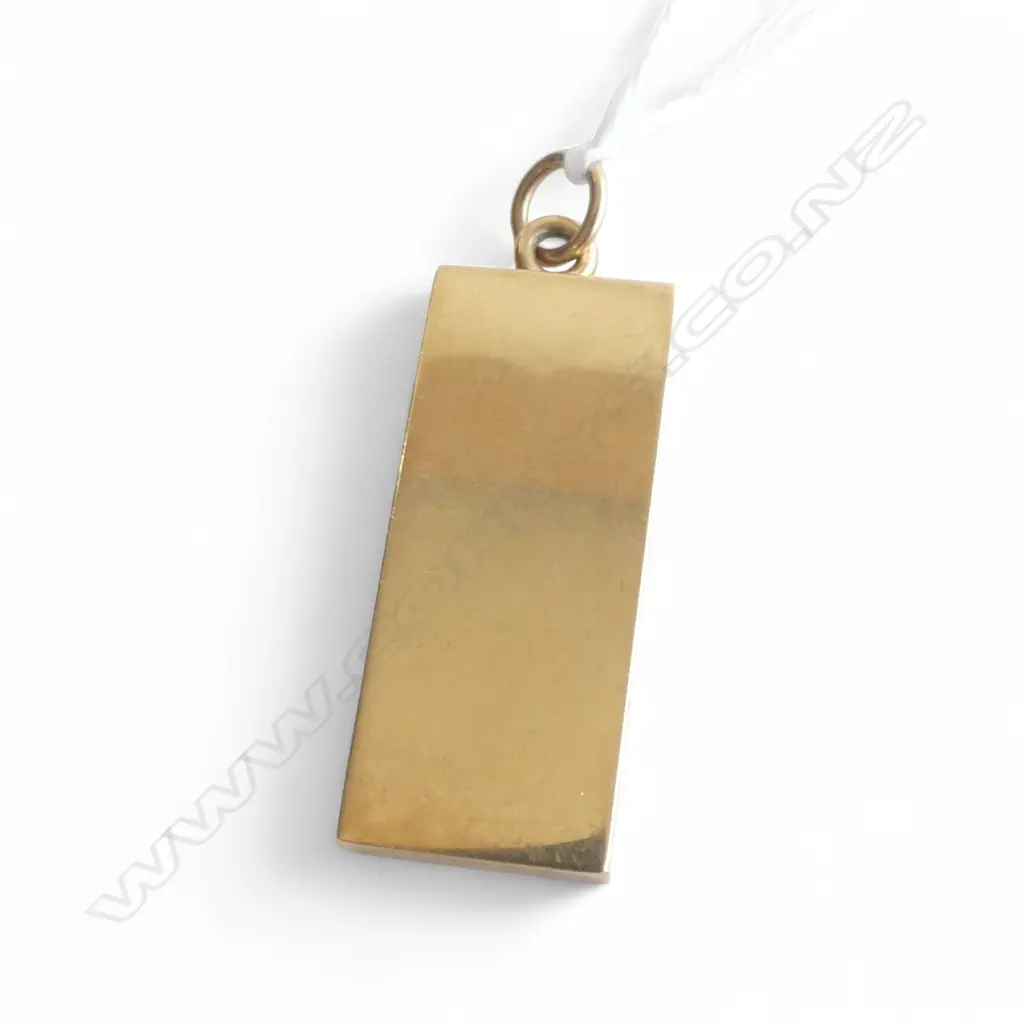 9CT GOLD PENDANT B'HAM 1977, 29.89gms  Image 1++