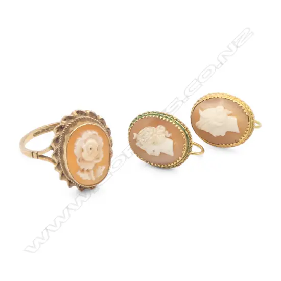9ct GOLD & CAMEO carved RING + PR EARRINGS 7gms screw fittings