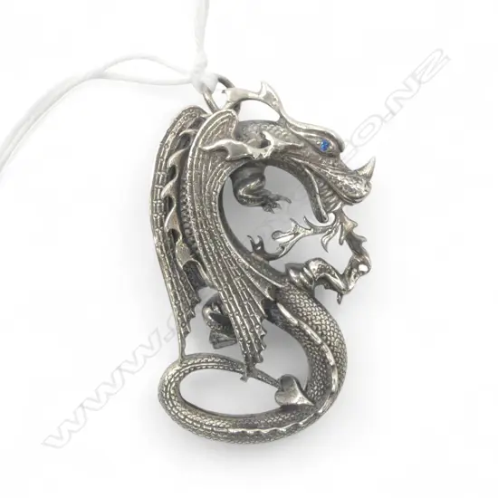 STG SILVER DRAGON PENDANT 55x30mm, 38gms