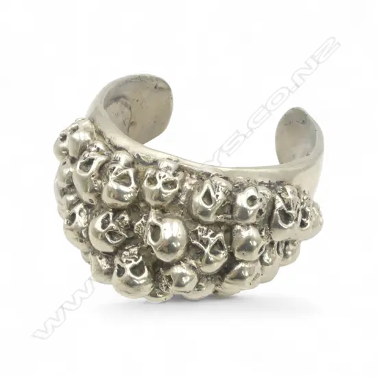 HEAVY SILVER METAL CUFF BANGLE w. SKULLS EX BALI 296gms