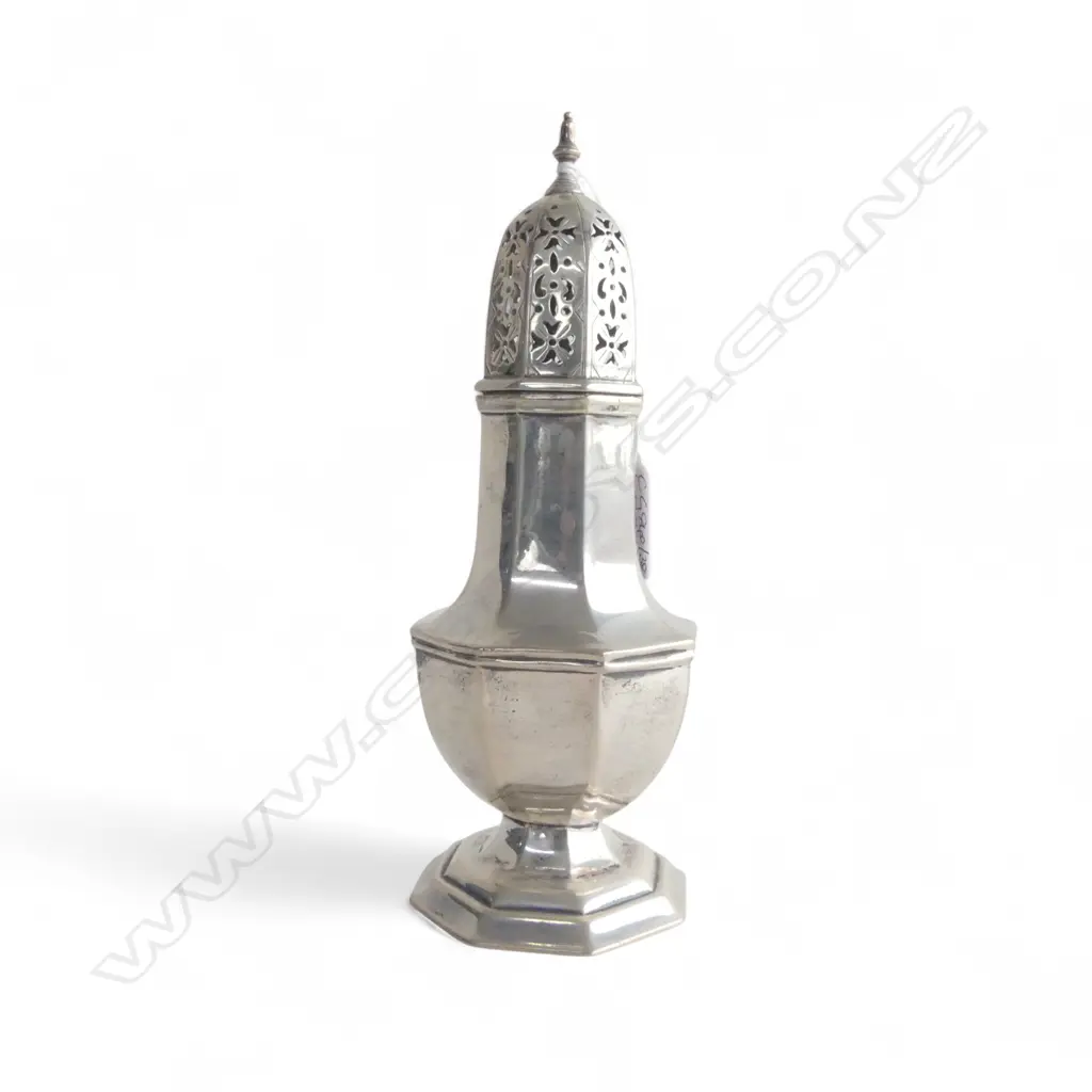 STG SILVER SIFTER, SHEFFIELD 1902 H.200mm, 186gms Image 1++