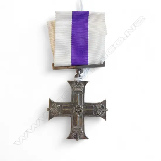 TAYLORS COPY SILVER WWI MILITARY CROSS