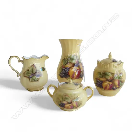 4PCS AYNSLEY CHINA ORCHARD GOLD PAT VASE H160 JUG & 2 LIDDED JARS