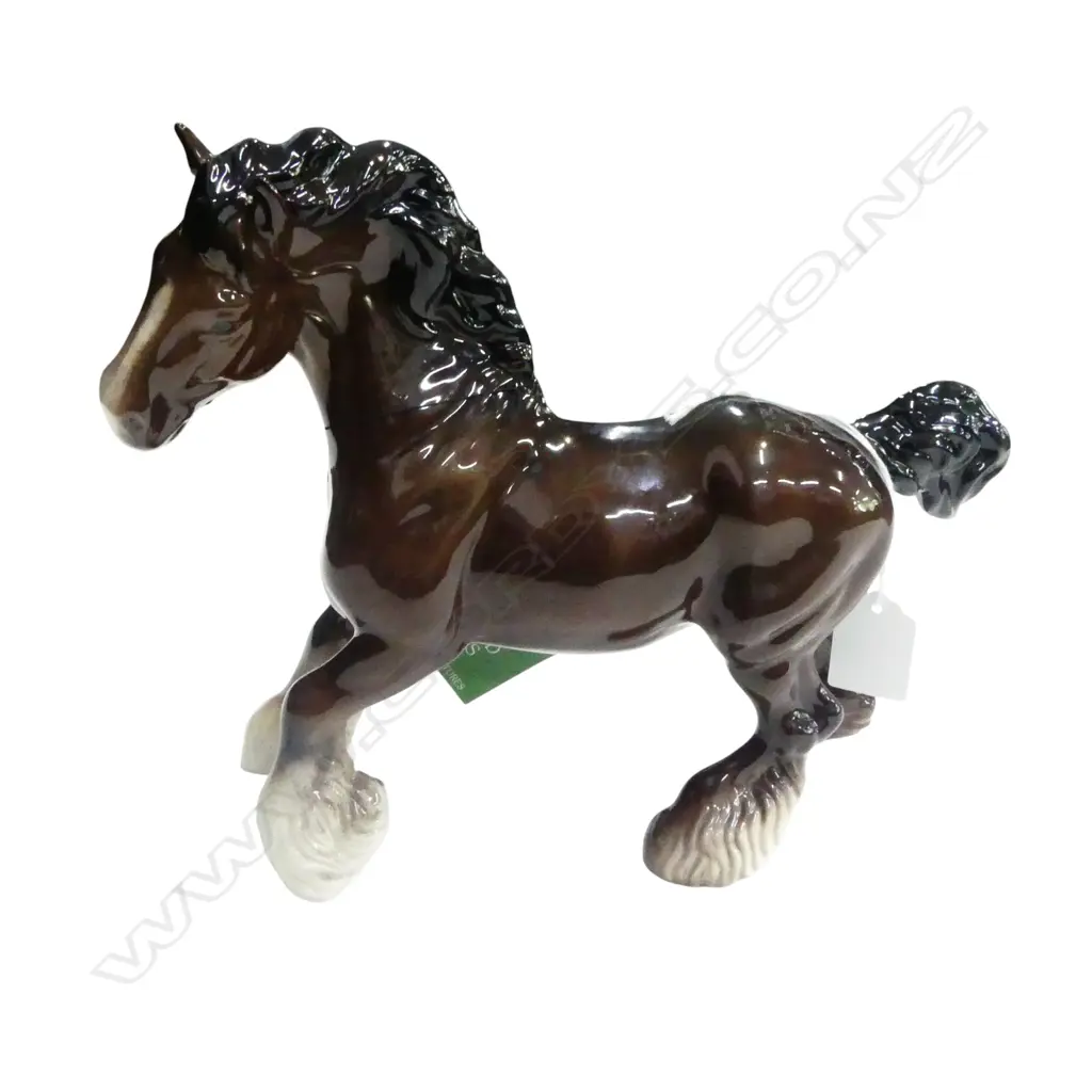 ROYAL DOULTON HORSE H.210mm Image 1++