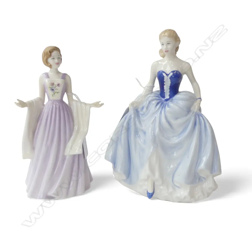 2 ROYAL DOULTON FIGURINES; JULIA & SUSAN H.220mm Image 1++