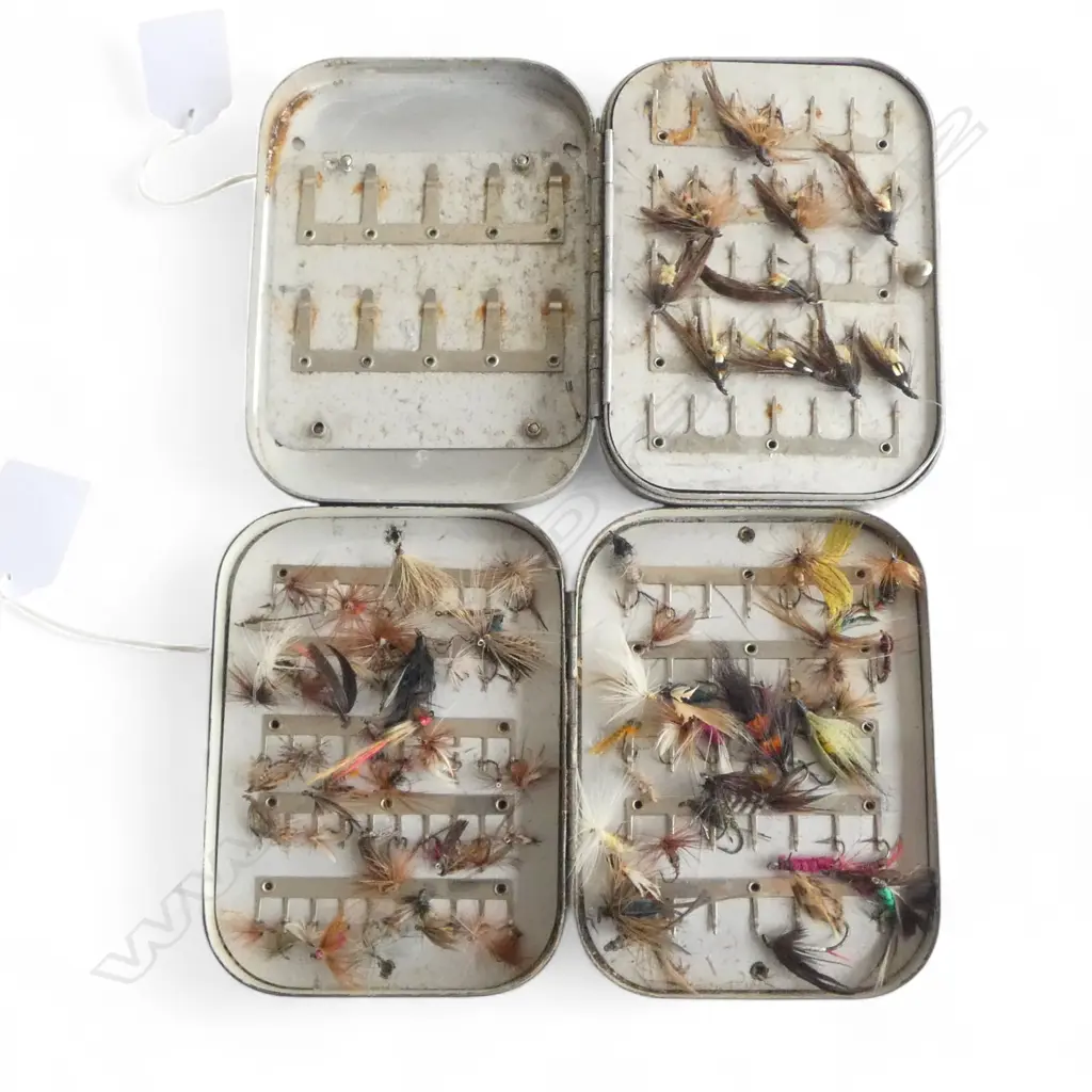 2 TINS FRESHWATER FLY LURES  Image 1++