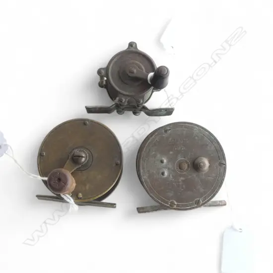 3 FRESHWATER REELS; DAM 'EFFZETT 495' etc