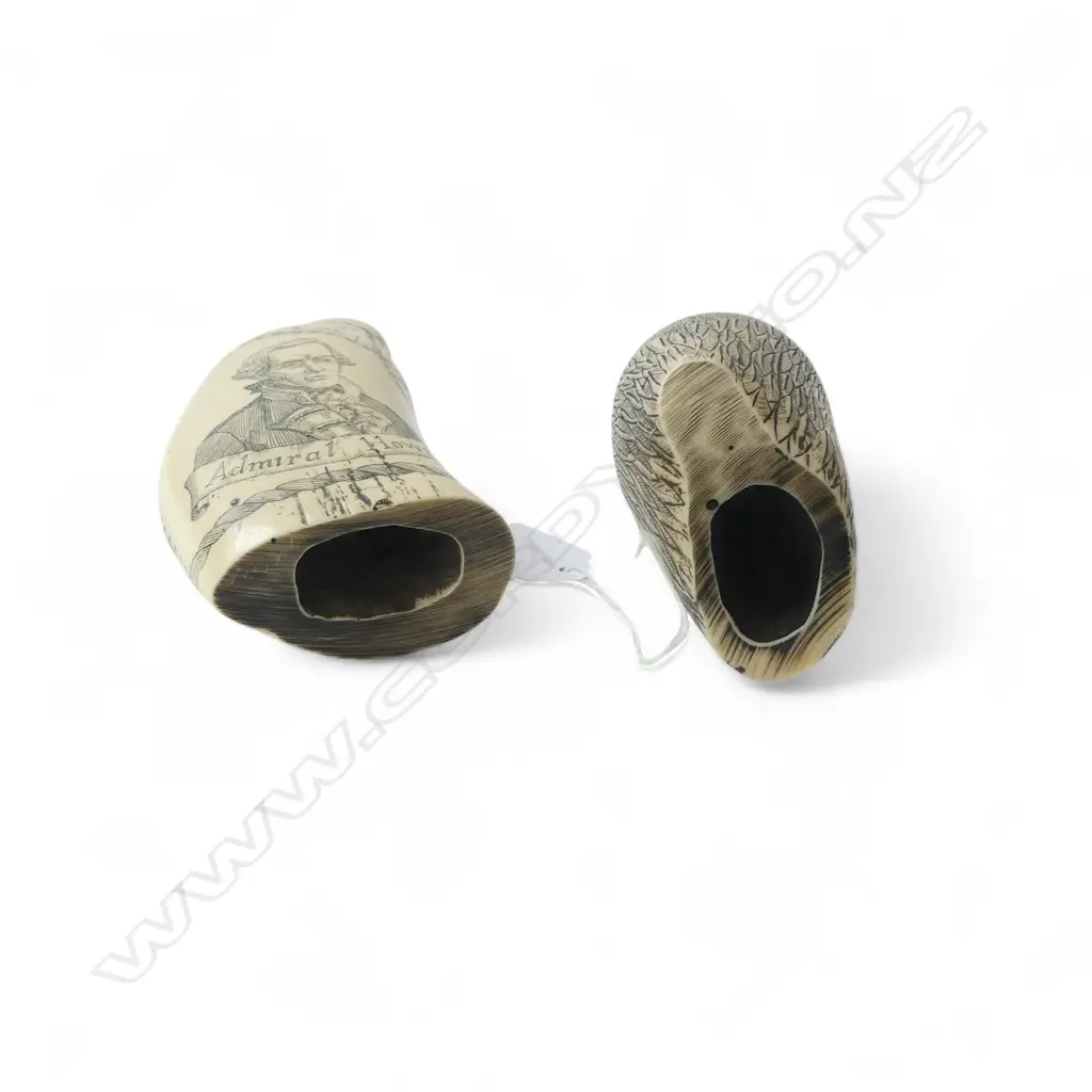 2 REPLICA RESIN SCRIMSHAW L.145mm Image 1++