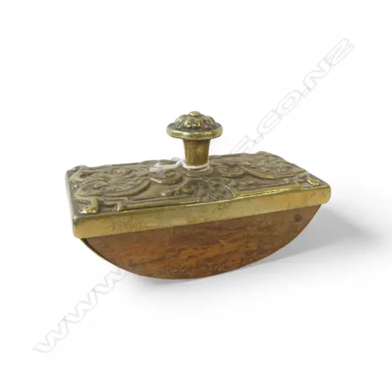 Cast Brass topped Desk blotter for removing excess ink from writing with fountain pen. L.120mm