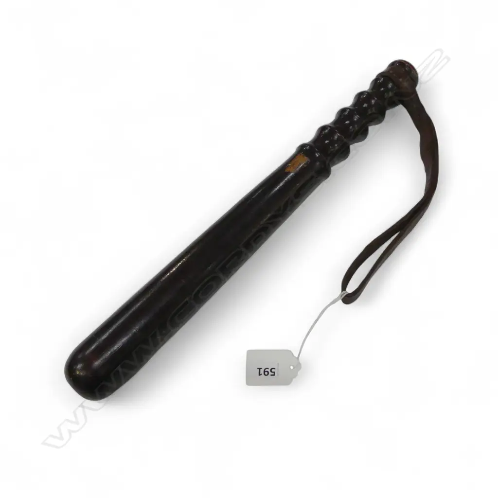 20thC UNITED KINGDOM POLICE TRUNCHEON w. LEATHER WRIST STRAP L.370mm Image 1++