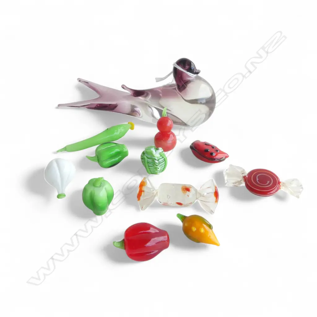 GLASS SWALLOW, L.145mm & 11 PCS GLASS MINI FRUITS  Image 1++