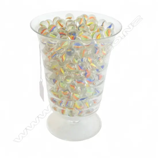 ASST. MARBLES IN GLASS VASE