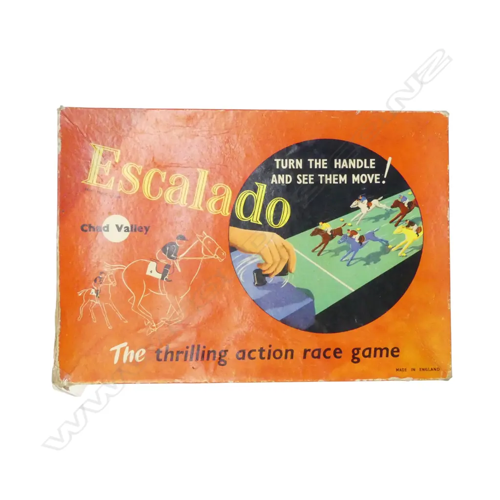 BOXED 'ESCALADO' HORSE RACING GAME  Image 1++