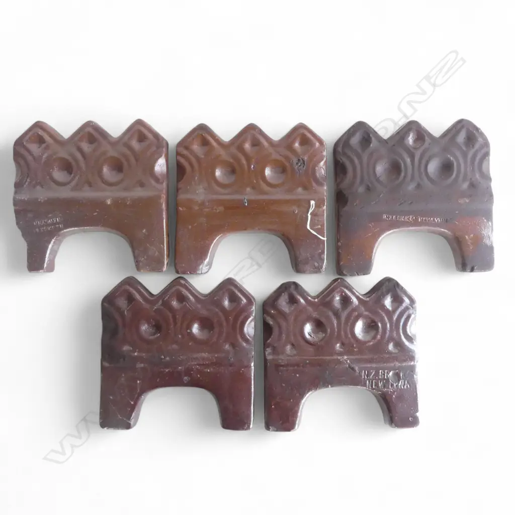 6 OLD N.Z. GARDEN EDGINGS H.220mm Image 1++