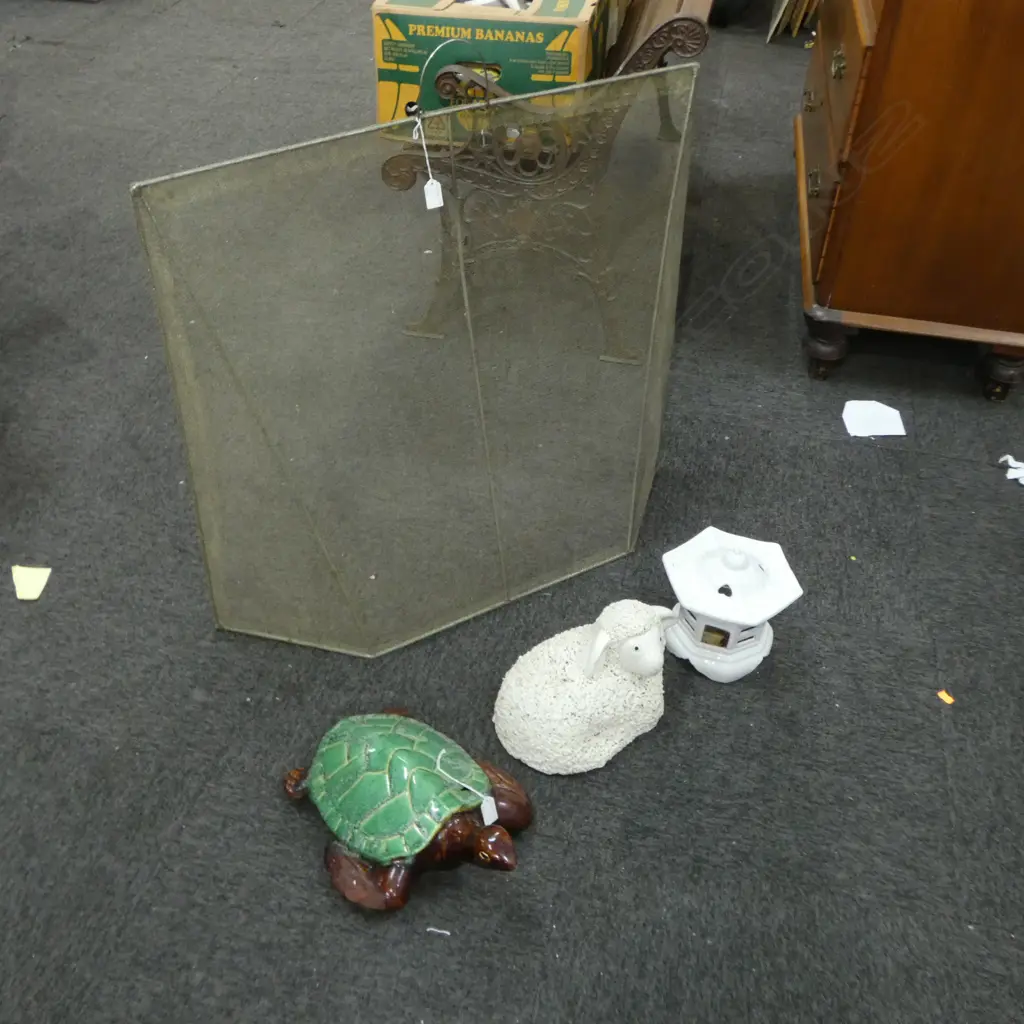 FIRE SCREEN & 3 GARDEN ORNAMENTS - SHEEP, TURTLE & TEMPLE Image 1++
