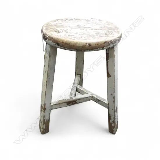 RUSTIC WHITE PAINTED WOODEN 3 LEGGED STOOL H.530mm