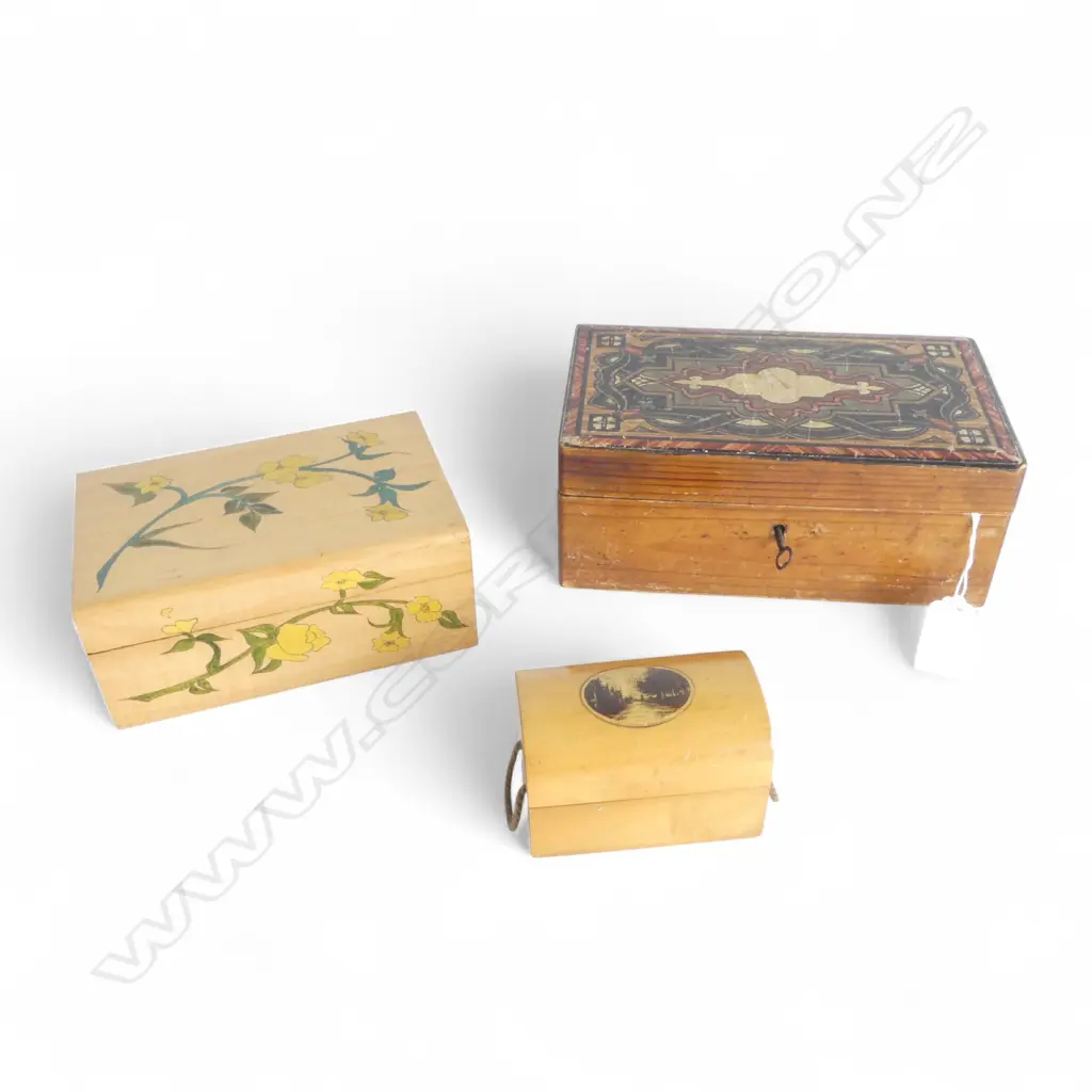 3 VINTAGE SMALL decorated BOXES largest W.190mm  Image 1++