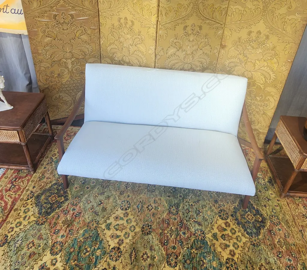MID CENTURY SOFA 1300x700x760mm Image 1++