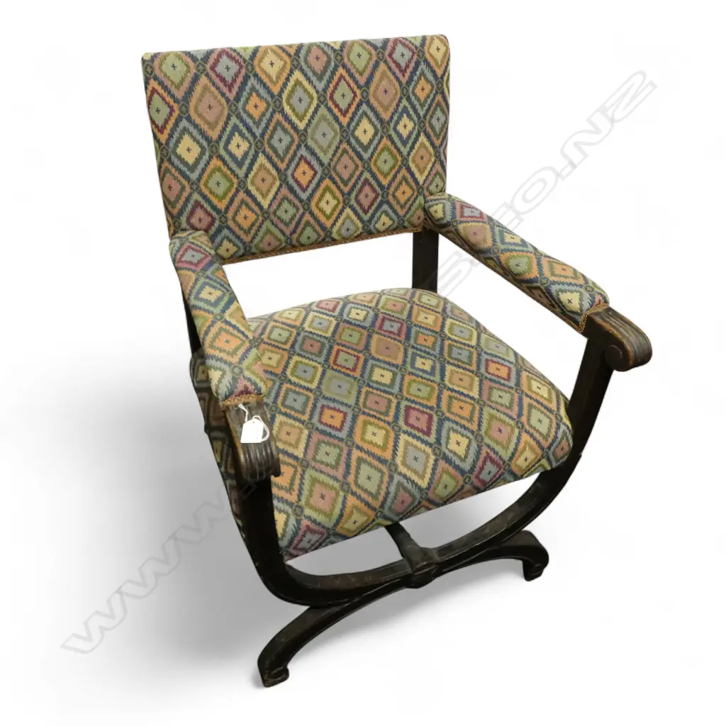 PR OAK EARLY 20thC X-FRAMED ARMCHAIRS w KILIM-STYLE UPHOLSTRY H.950mm Image 1++