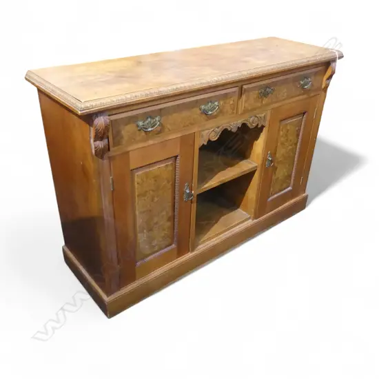 MOTTLED KAURI SIDEBOARD 1370x440x930mm