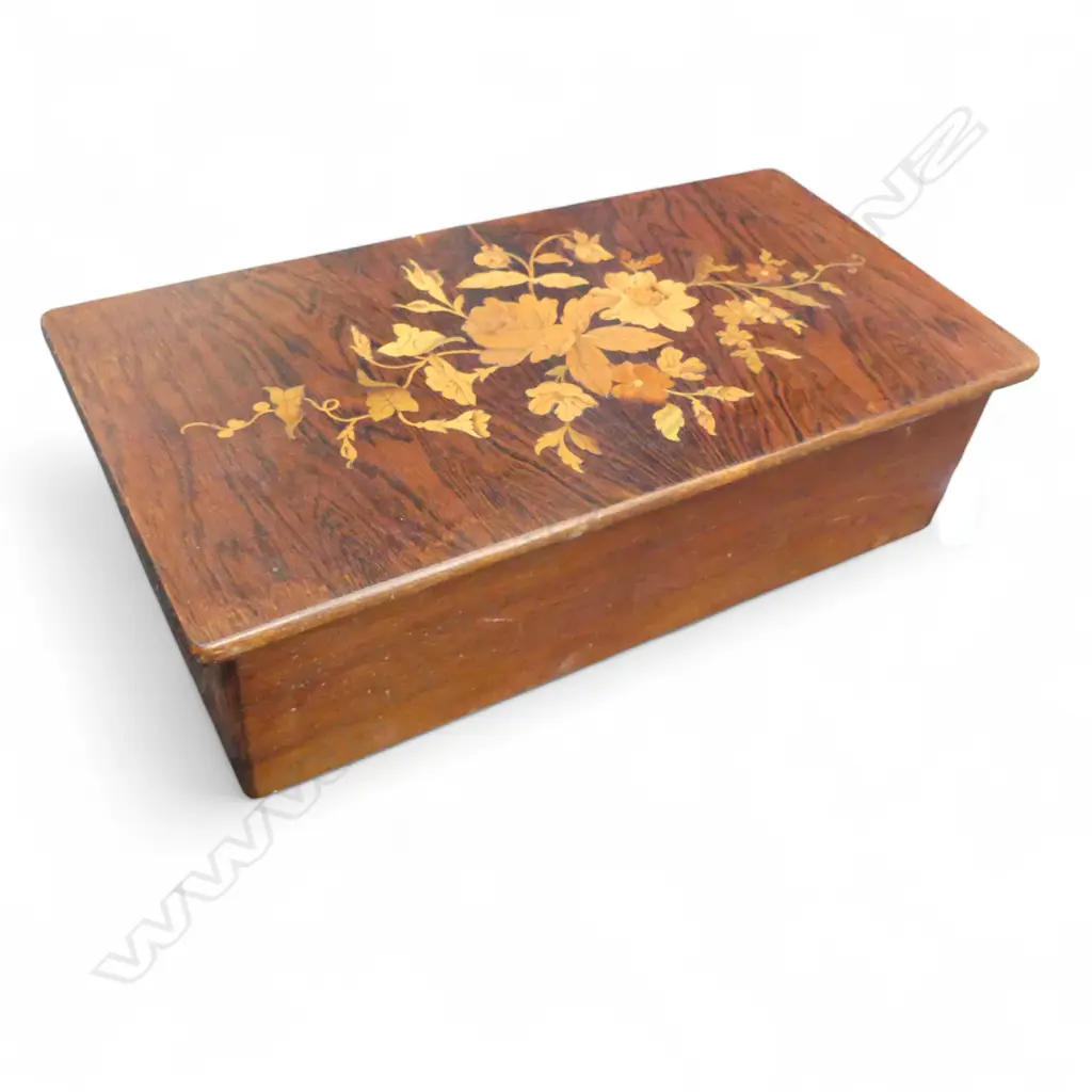 WOODEN INLAID BOX 375x195x110mm Image 1++