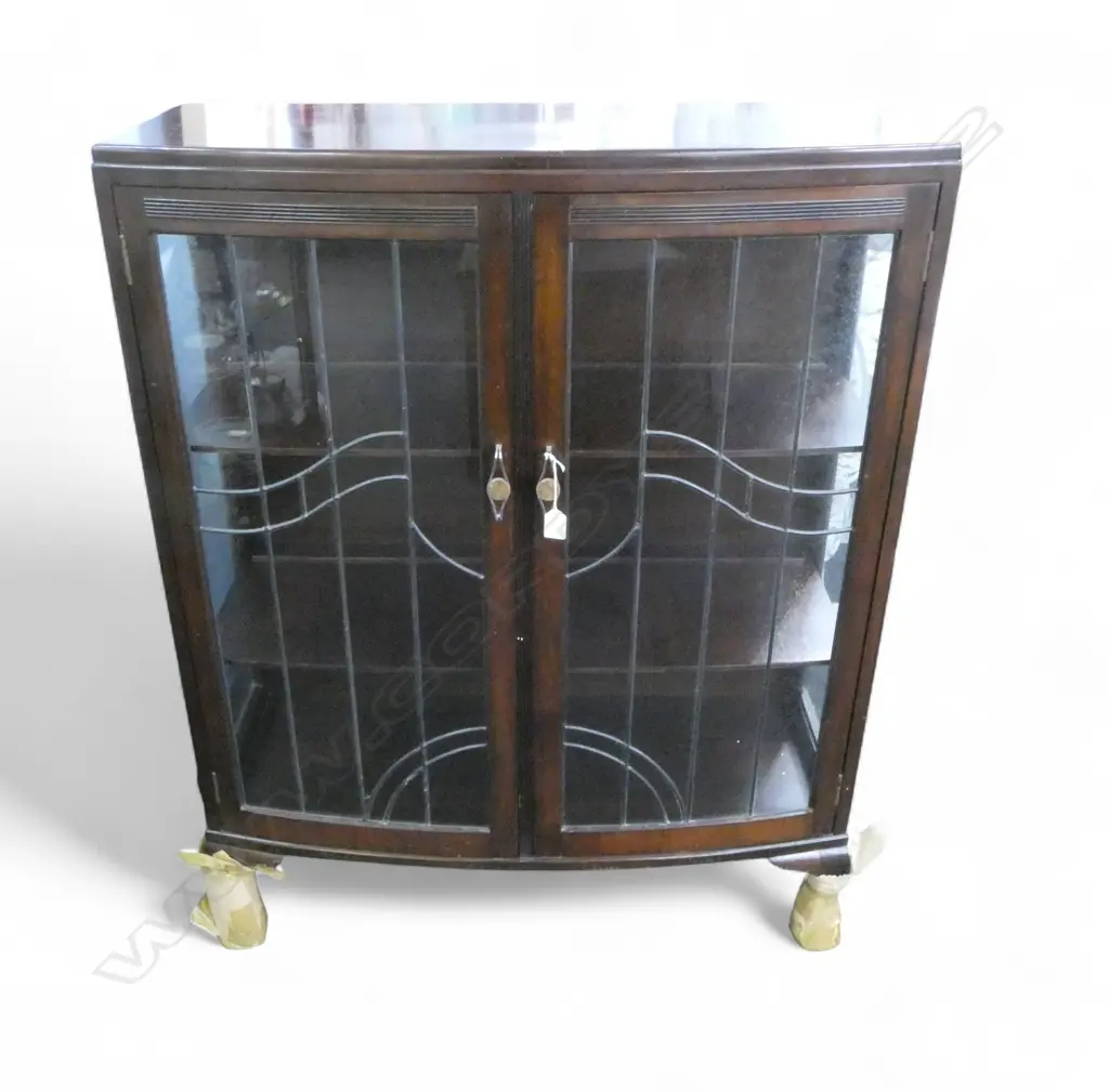 Mahogany bow front china cabinet with two leadlight doors. 900 x 400x 1140mm Image 1++