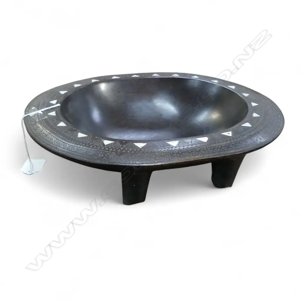 PACIFIC WOODEN BOWL w. MoP INLAY W.310mm Image 1++
