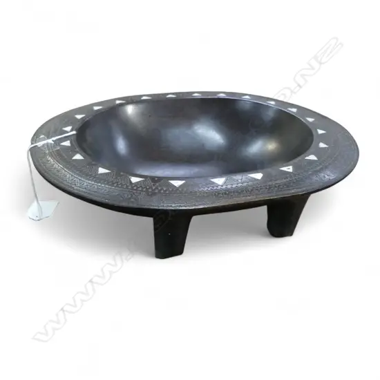 PACIFIC WOODEN BOWL w. MoP INLAY W.310mm