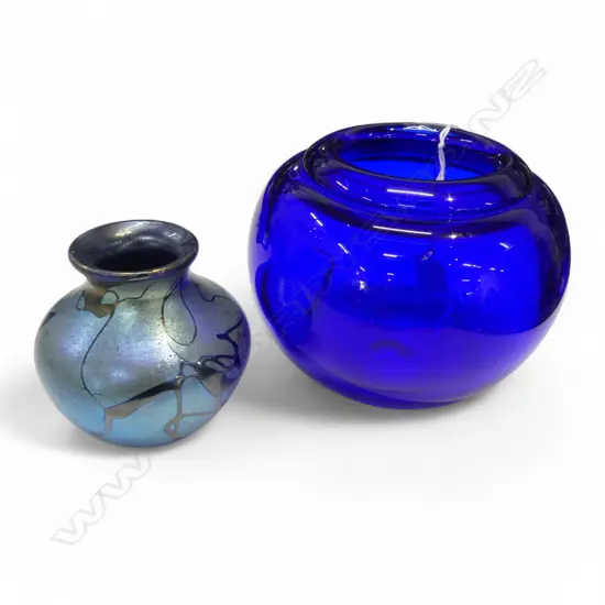 O. M. HOGLUND BLUE ART GLASS VASE 2000 H.100mm + ANOTHER