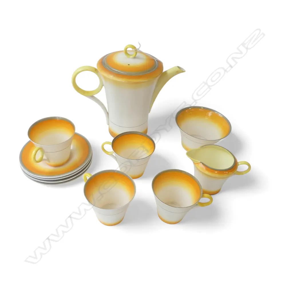 11 PCE SHELLEY TEA SET; 4 C/S, MILK, SUGAR & TEAPOT H.180mm Image 1++
