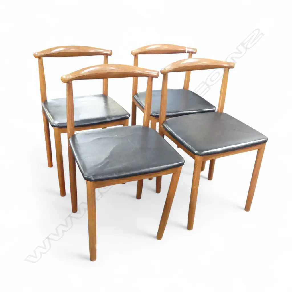 4 MODERN WOOD GRAIN LOOK ALUMINIUM CHAIRS H.760mm Image 1++